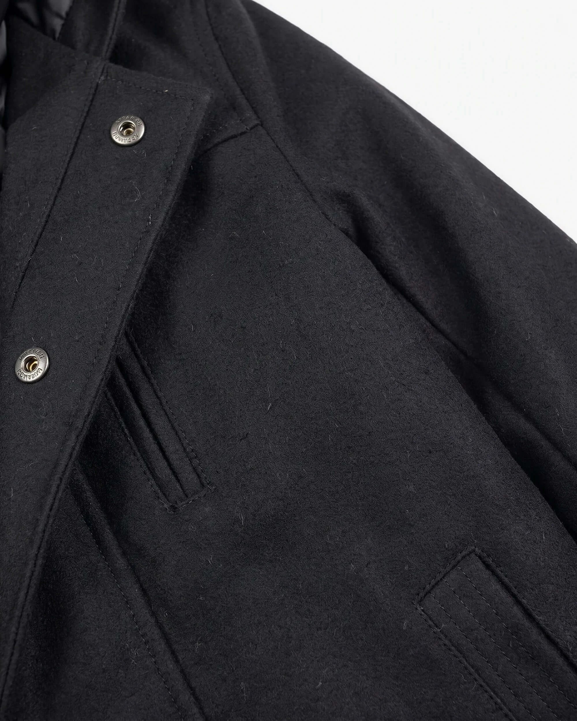 Black Urban Gotham Coat — detail2