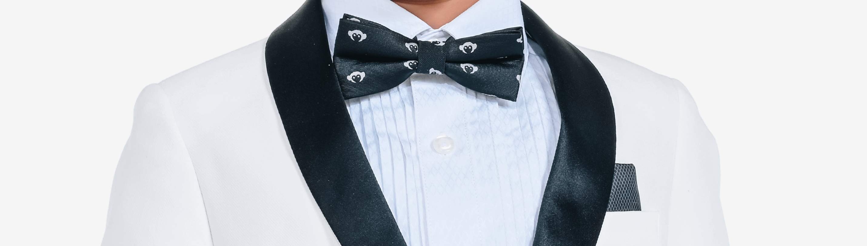 Stylish boy's tuxedo with a chic black bow tie—ideal for summer weddings and family celebrations!