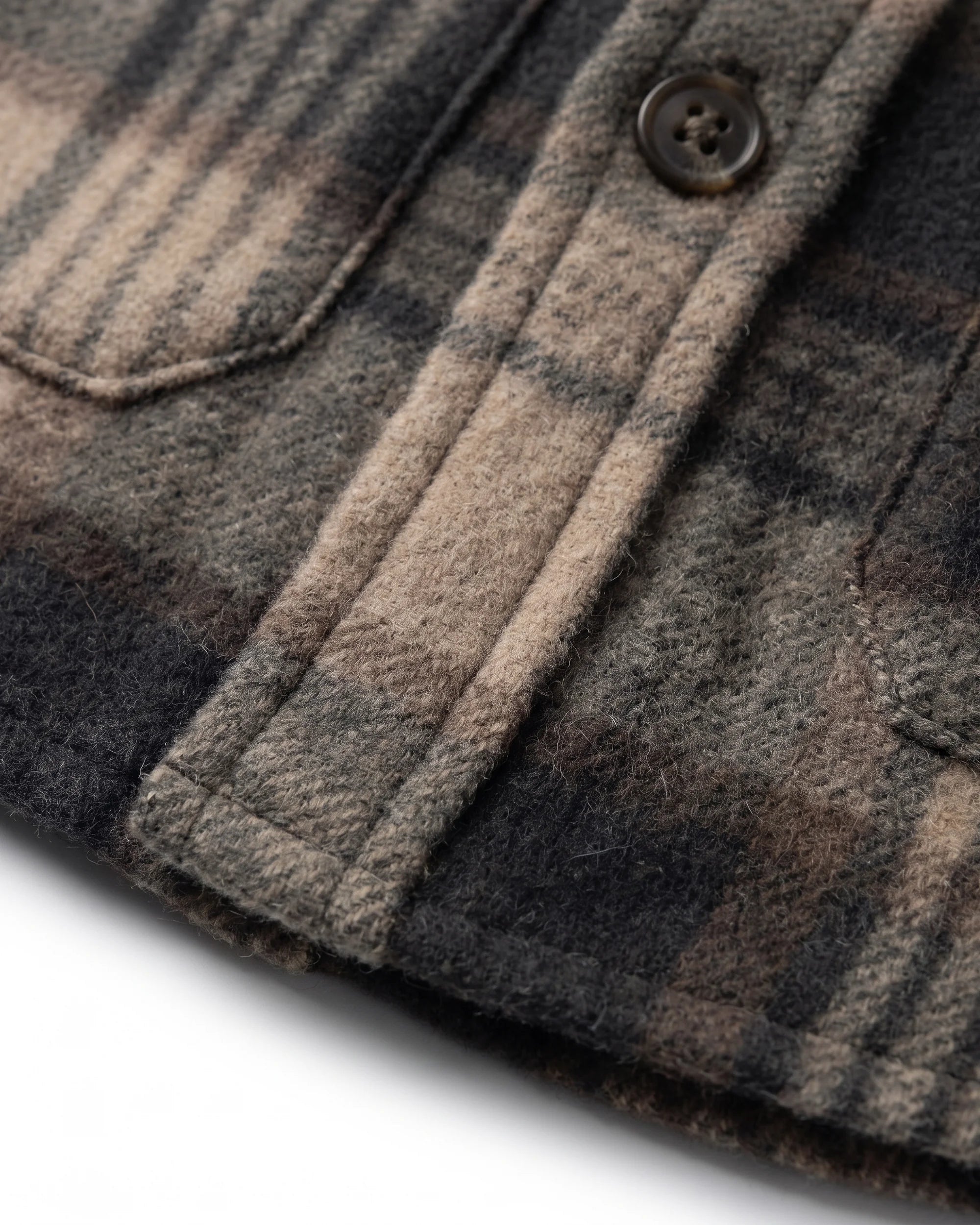 Brown Plaid Snow Fleece Shirt — detail2