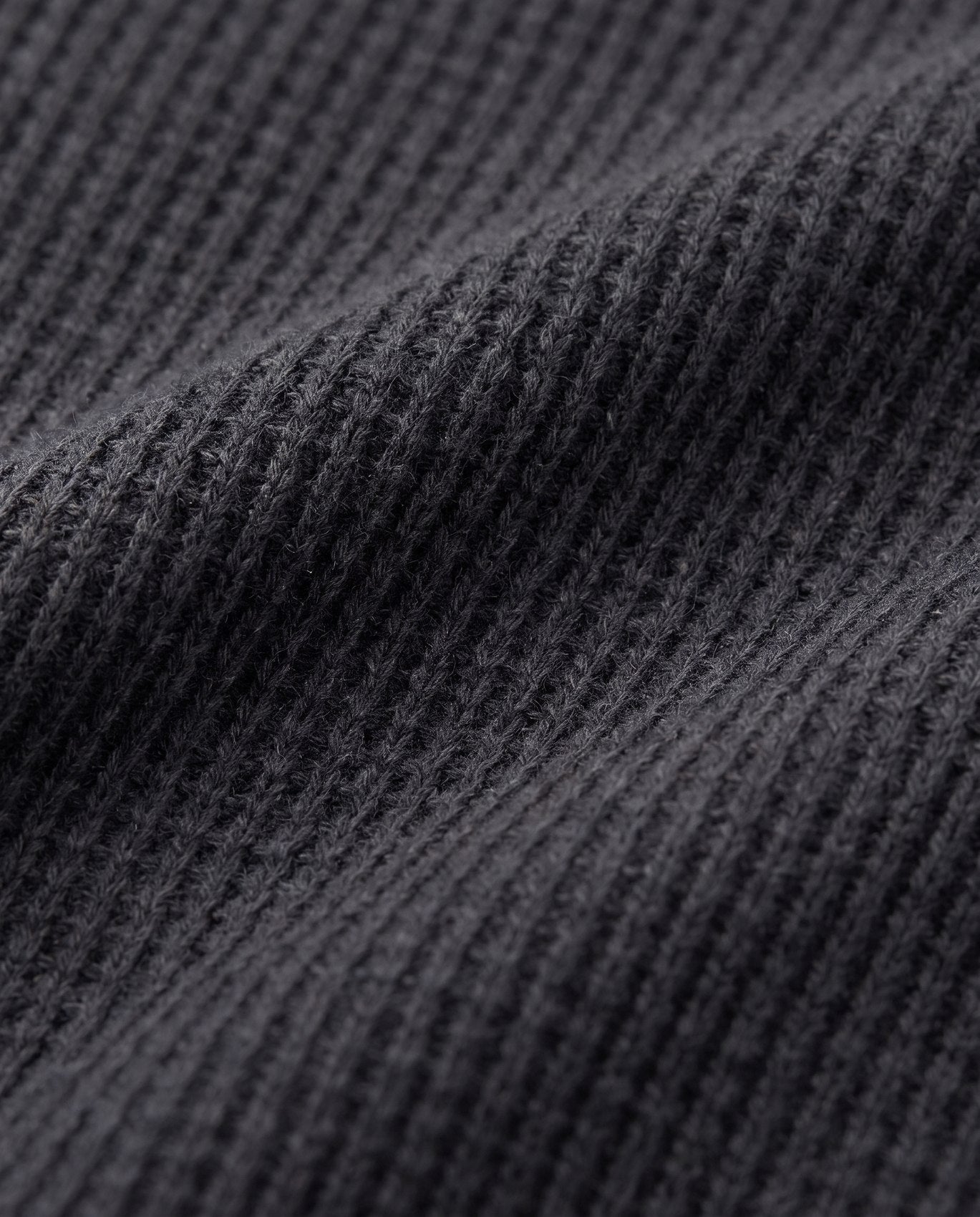 Fine-Tailoring-Flats-Extra--2 — fabric detail