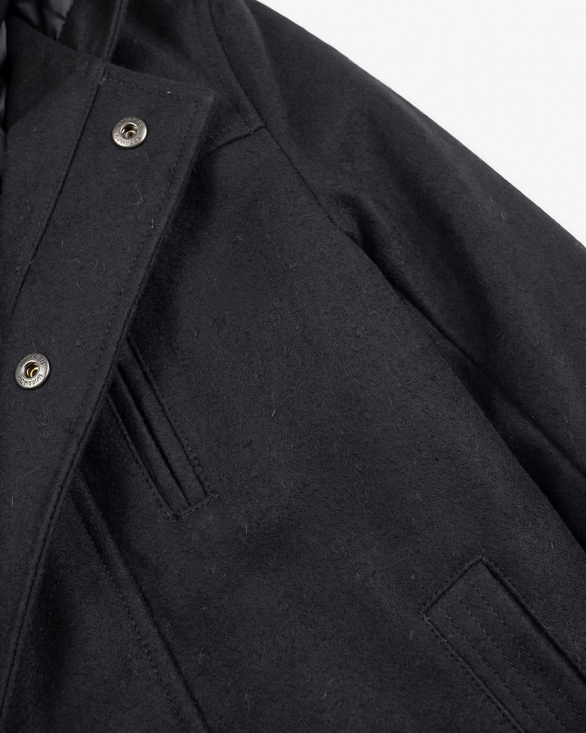 Black Urban Gotham Coat — detail2
