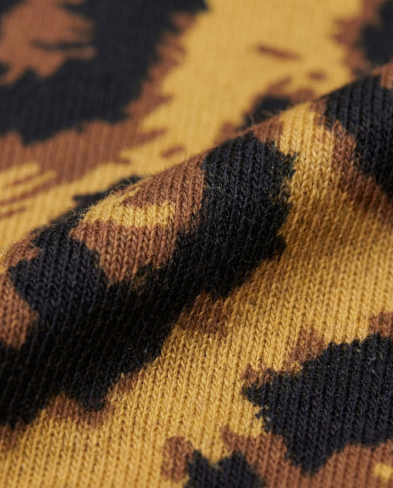 G0533-GLG0I1-LPD — fabric detail