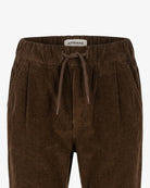 Appaman boys' pleated corduroy pant brown, close-up detail view.
