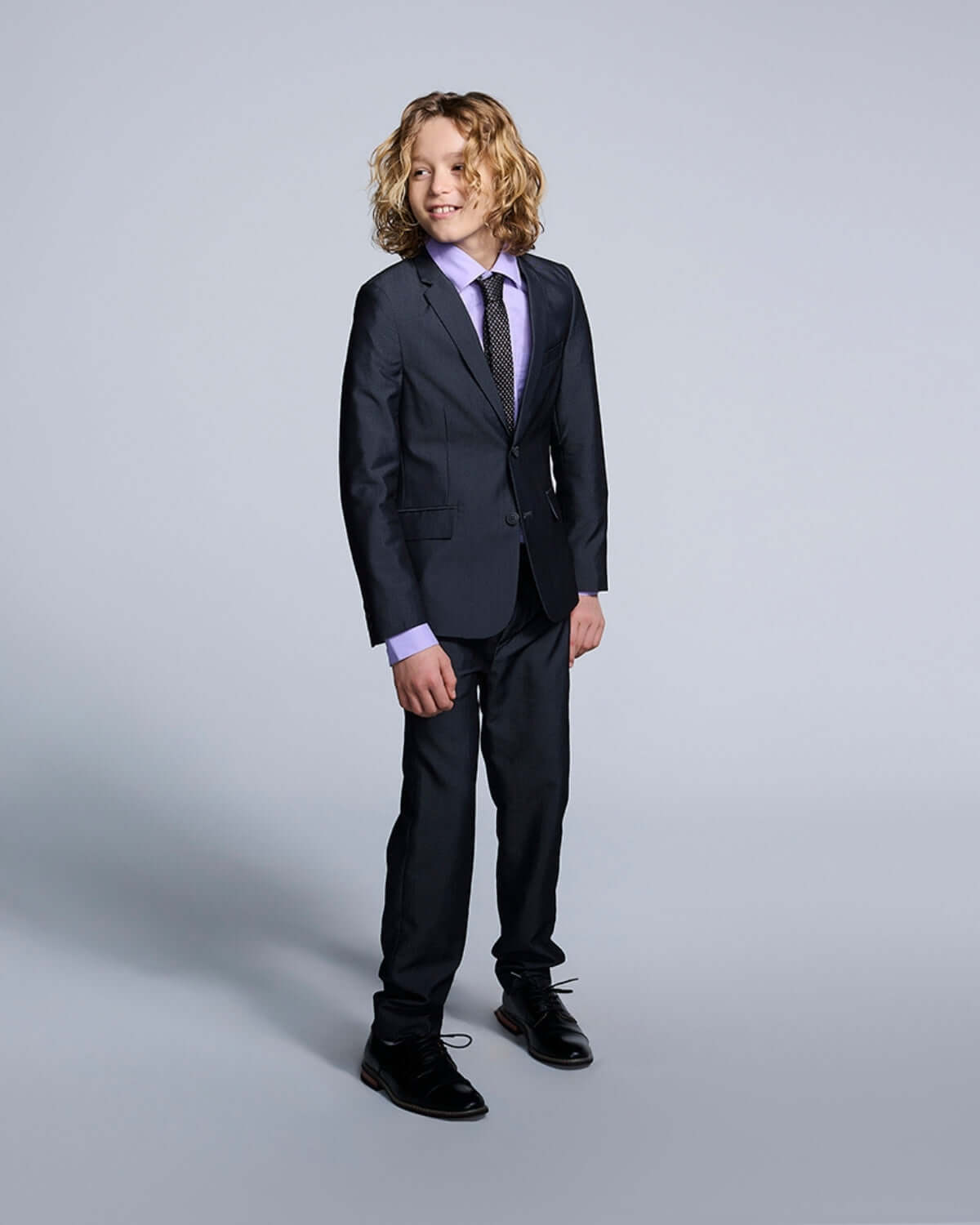 black tie blue pants